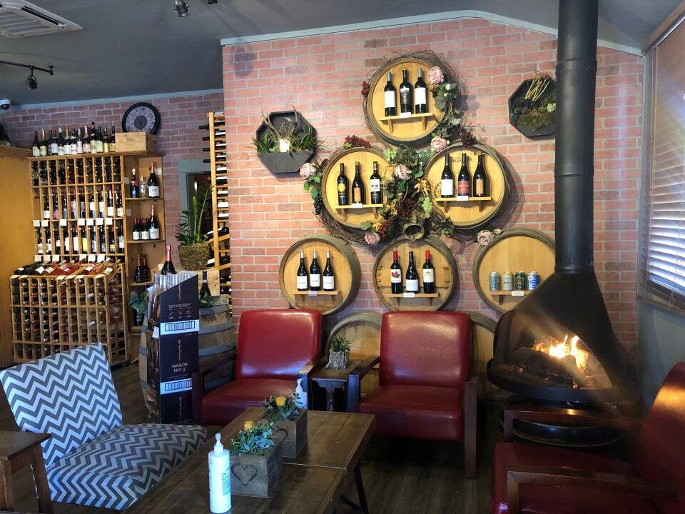 Corks n' Crowns photo